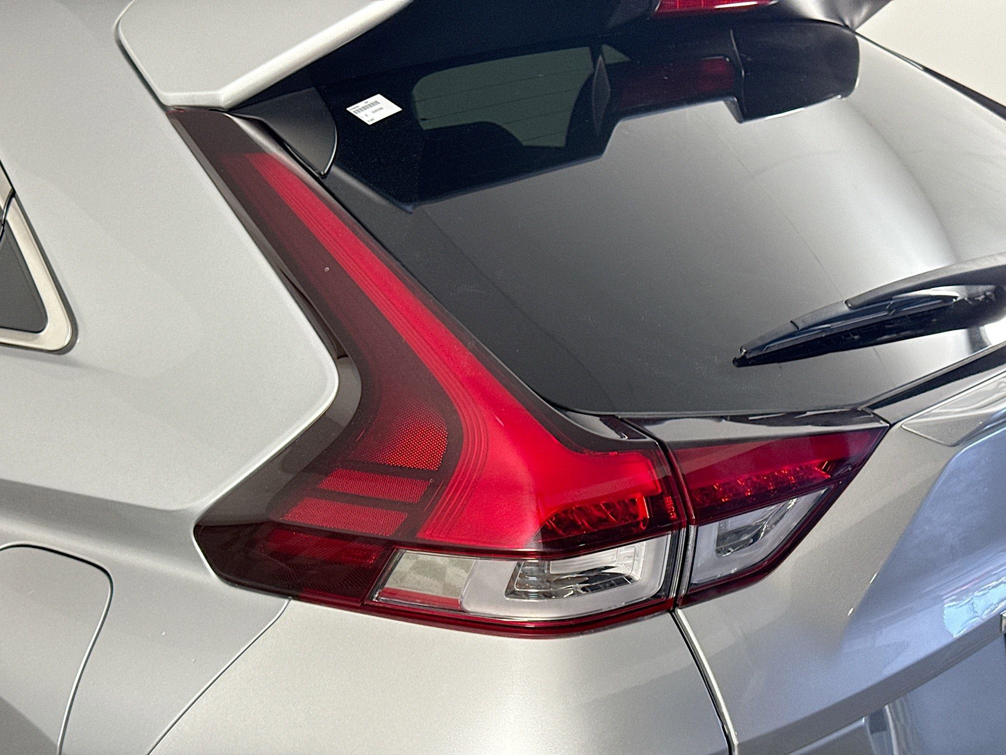 Used 2023 Mitsubishi Eclipse Cross SE image 36