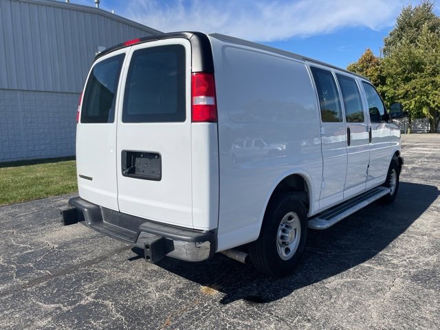 Used 2024 Chevrolet Express 2500 Work Van w/ Driver Convenience Package image 10