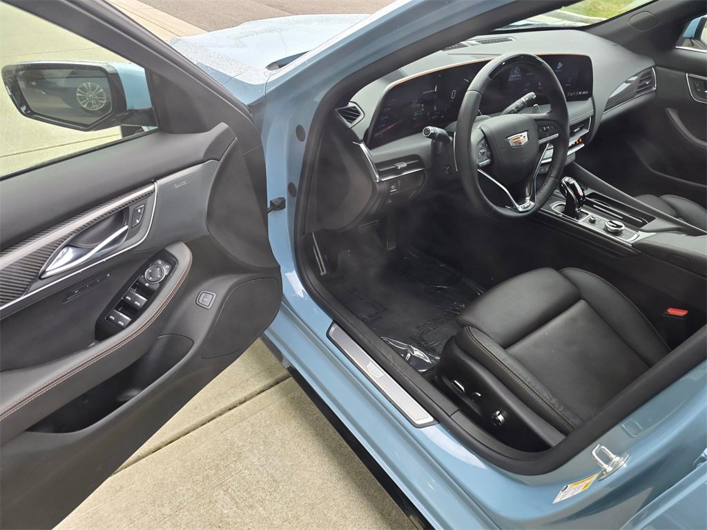 Certified 2025 Cadillac CT5 V image 19