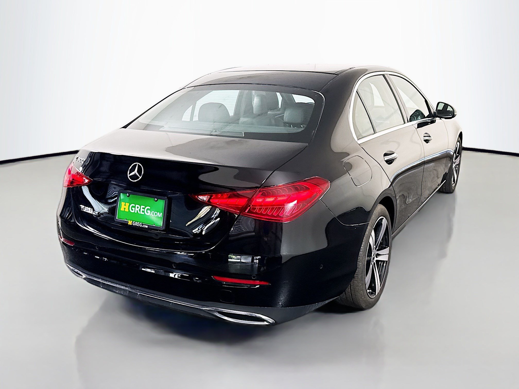 Used 2025 Mercedes-Benz C 300 Sedan image 10