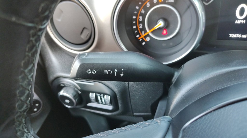 Used 2018 Jeep Wrangler Unlimited Sport S image 17
