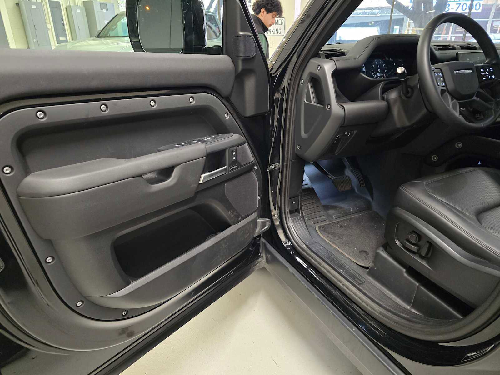Used 2025 Land Rover Defender 110 S AWD/4WD image 20