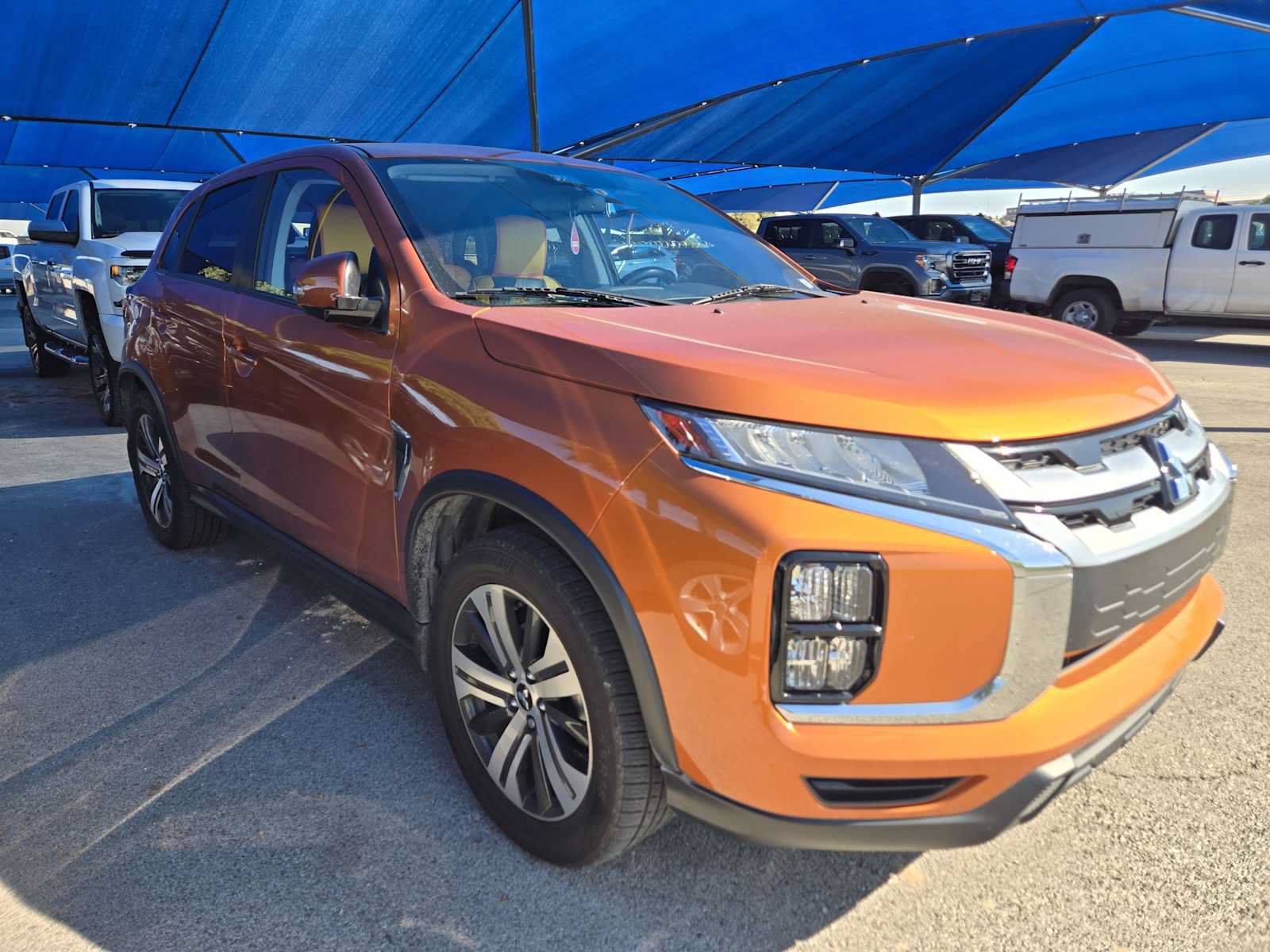 Used 2021 Mitsubishi Outlander Sport SE FWD image 2