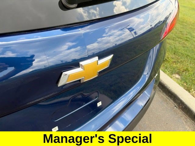 Used 2022 Chevrolet Equinox LT w/ Driver Convenience Package FWD image 48