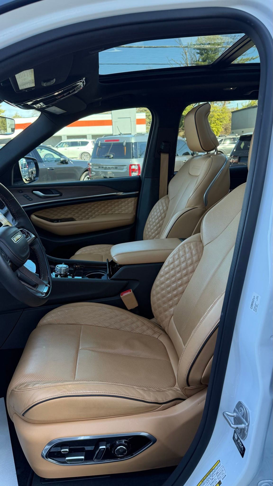 Used 2022 Jeep Grand Cherokee Summit image 41