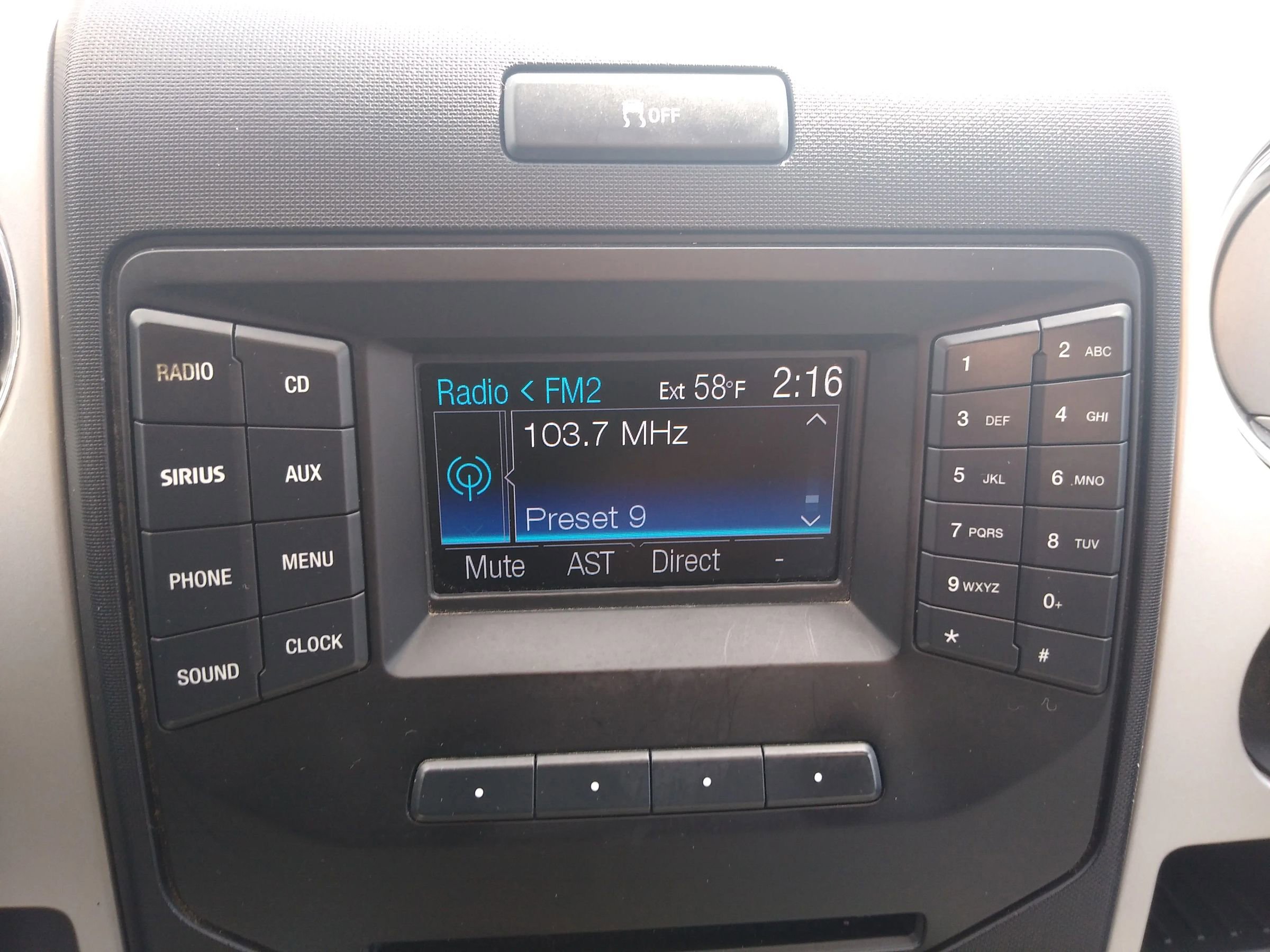 Used 2013 Ford F150 XLT w/ XLT Chrome Pkg image 19