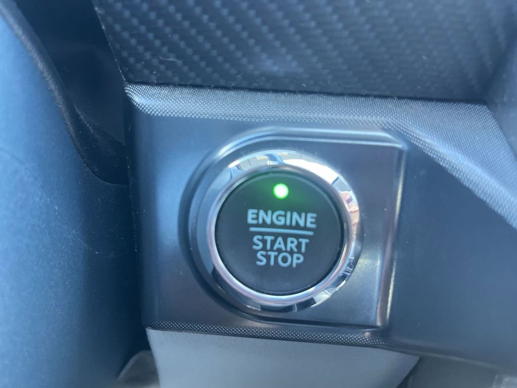 Used 2023 Ford F150 Limited image 23