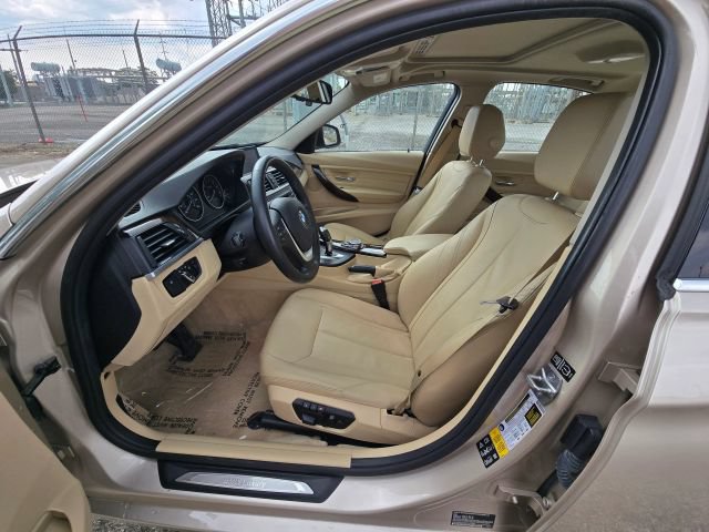 Used 2015 BMW 328i xDrive Sedan AWD/4WD image 9