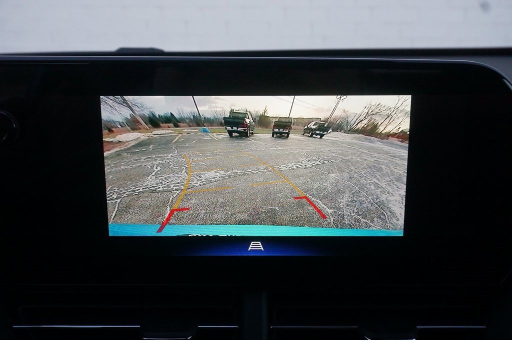 New 2026 Chevrolet Trax LT image 18