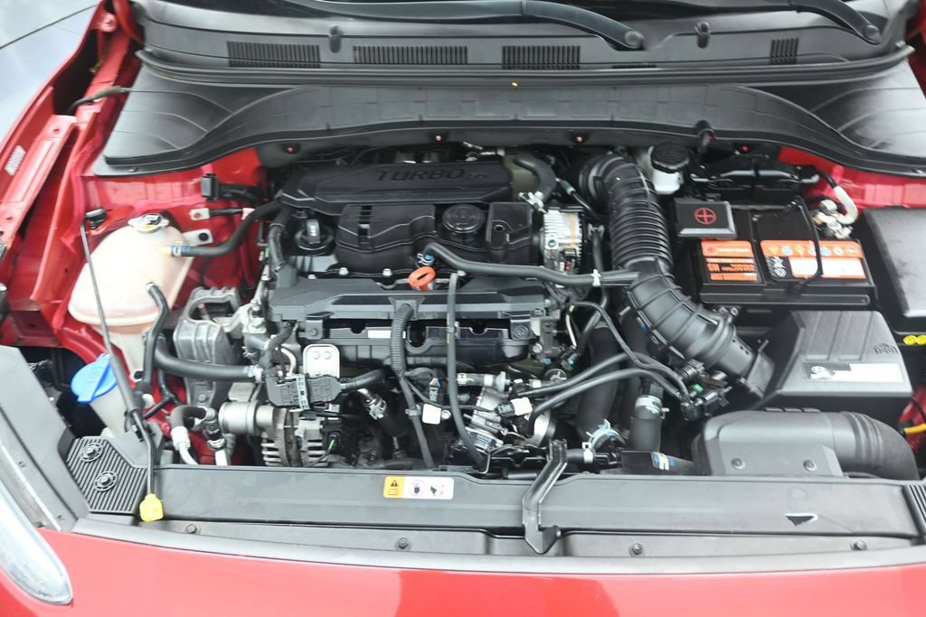 Used 2022 Hyundai Kona N Line w/ Tech Package FWD image 12