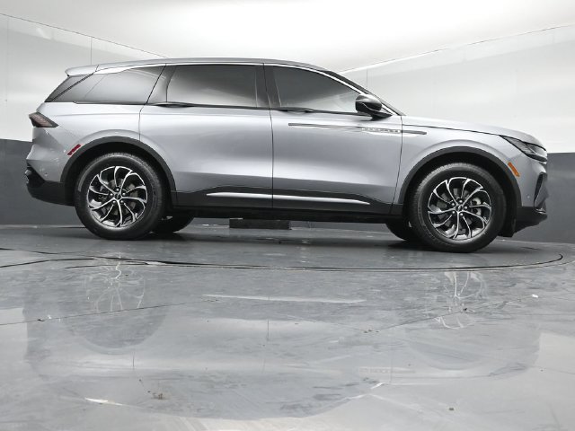 Certified 2024 Lincoln Nautilus Premier w/ Equipment Group 102A AWD/4WD image 45