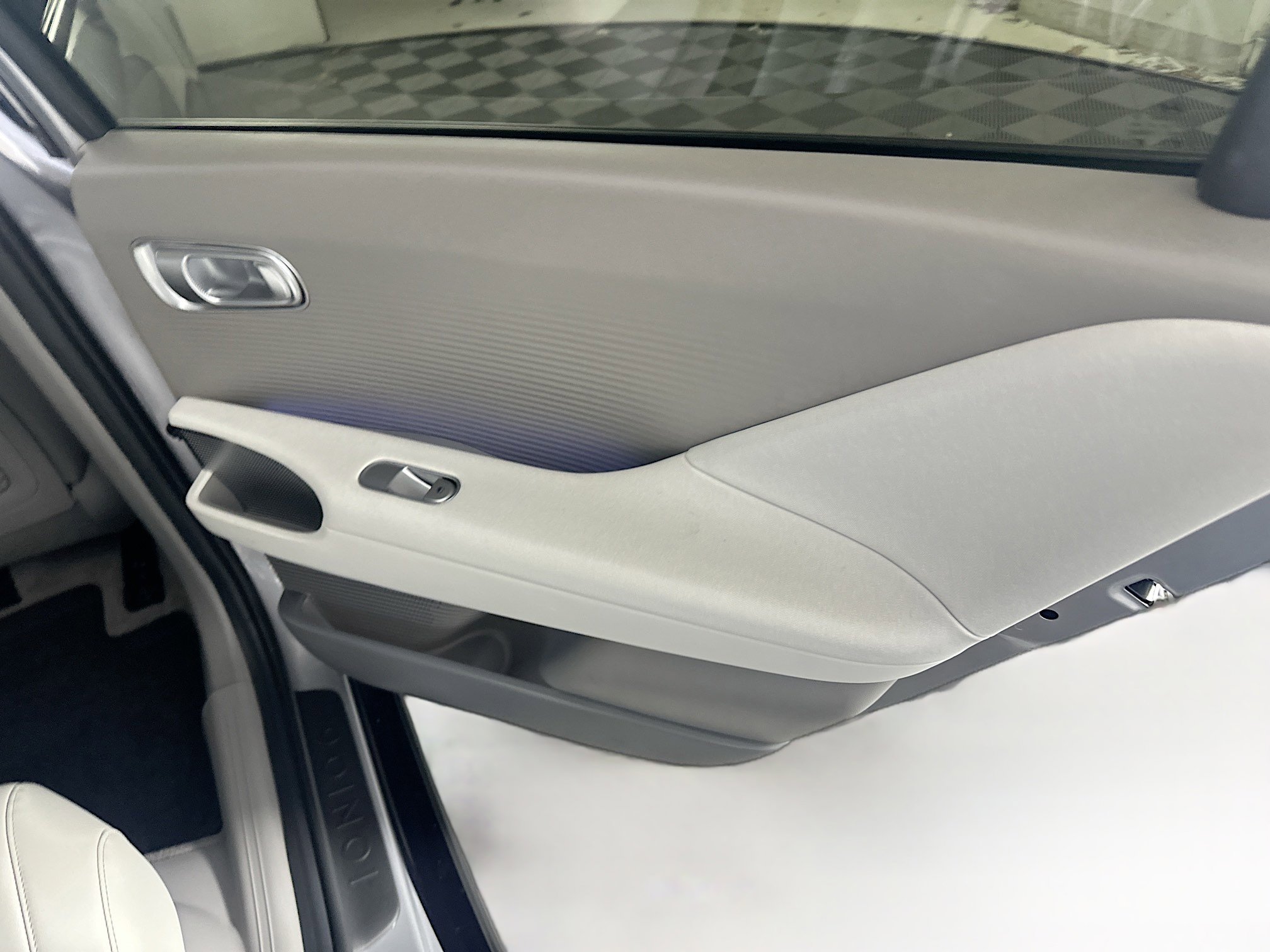 Used 2023 Hyundai Ioniq 6 SEL w/ Cargo Package image 31