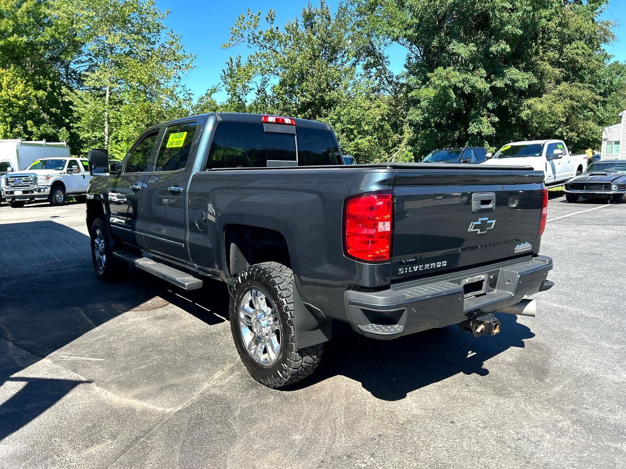 Used 2019 Chevrolet Silverado 2500 High Country w/ Duramax Plus Package image 5