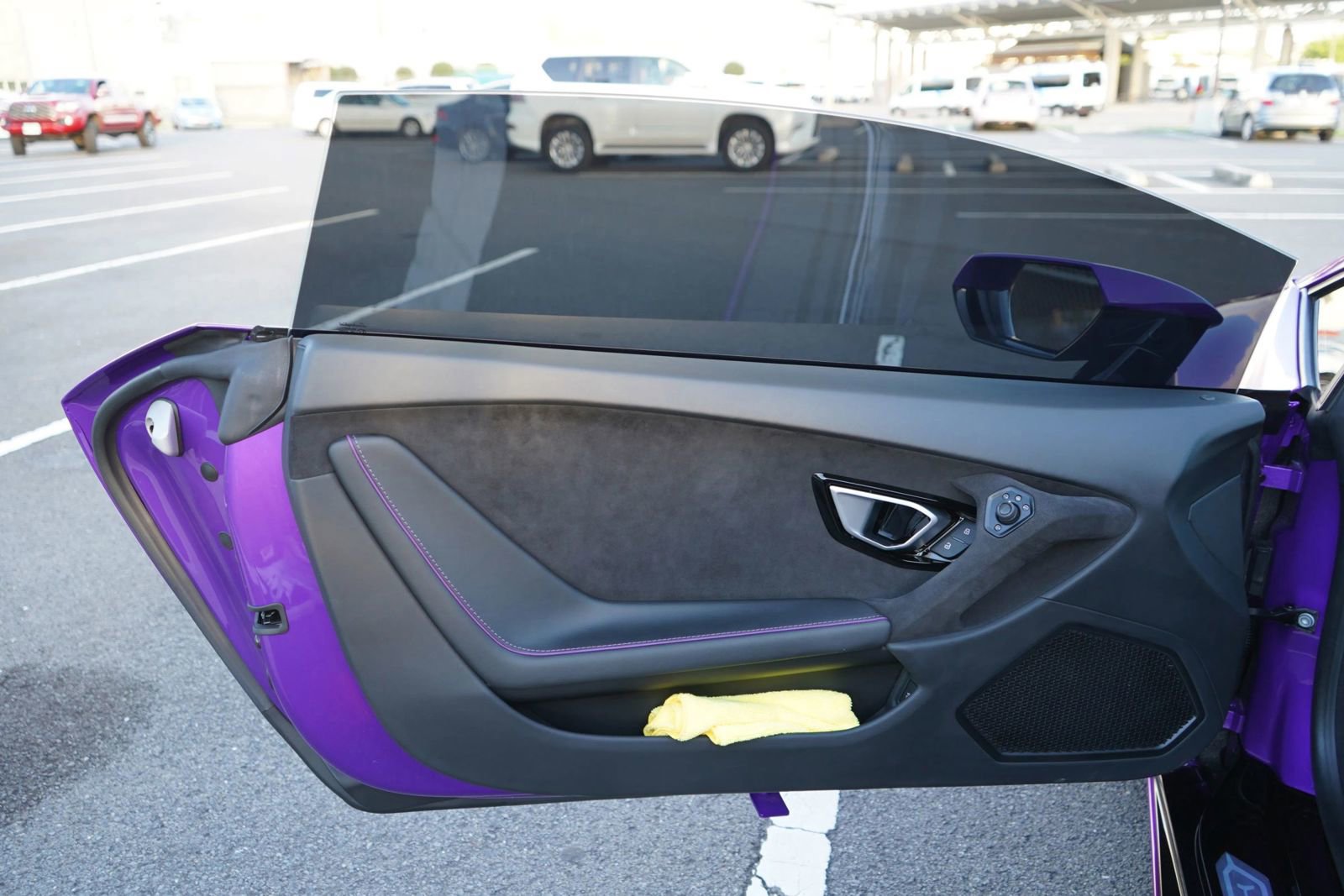 Used 2024 Lamborghini Huracan Tecnica image 18