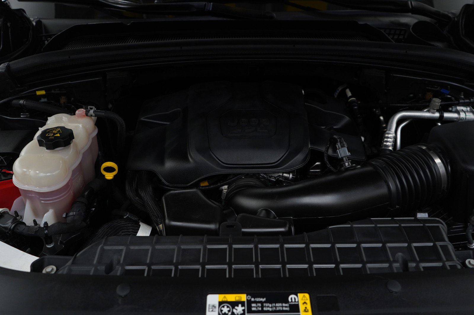 Used 2022 Jeep Grand Cherokee L Summit w/ Advanced Protech Group IV image 25