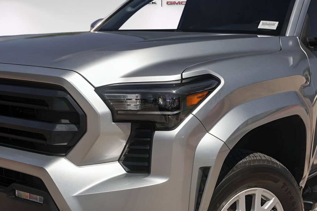 Used 2024 Toyota Tacoma SR5 AWD/4WD image 3