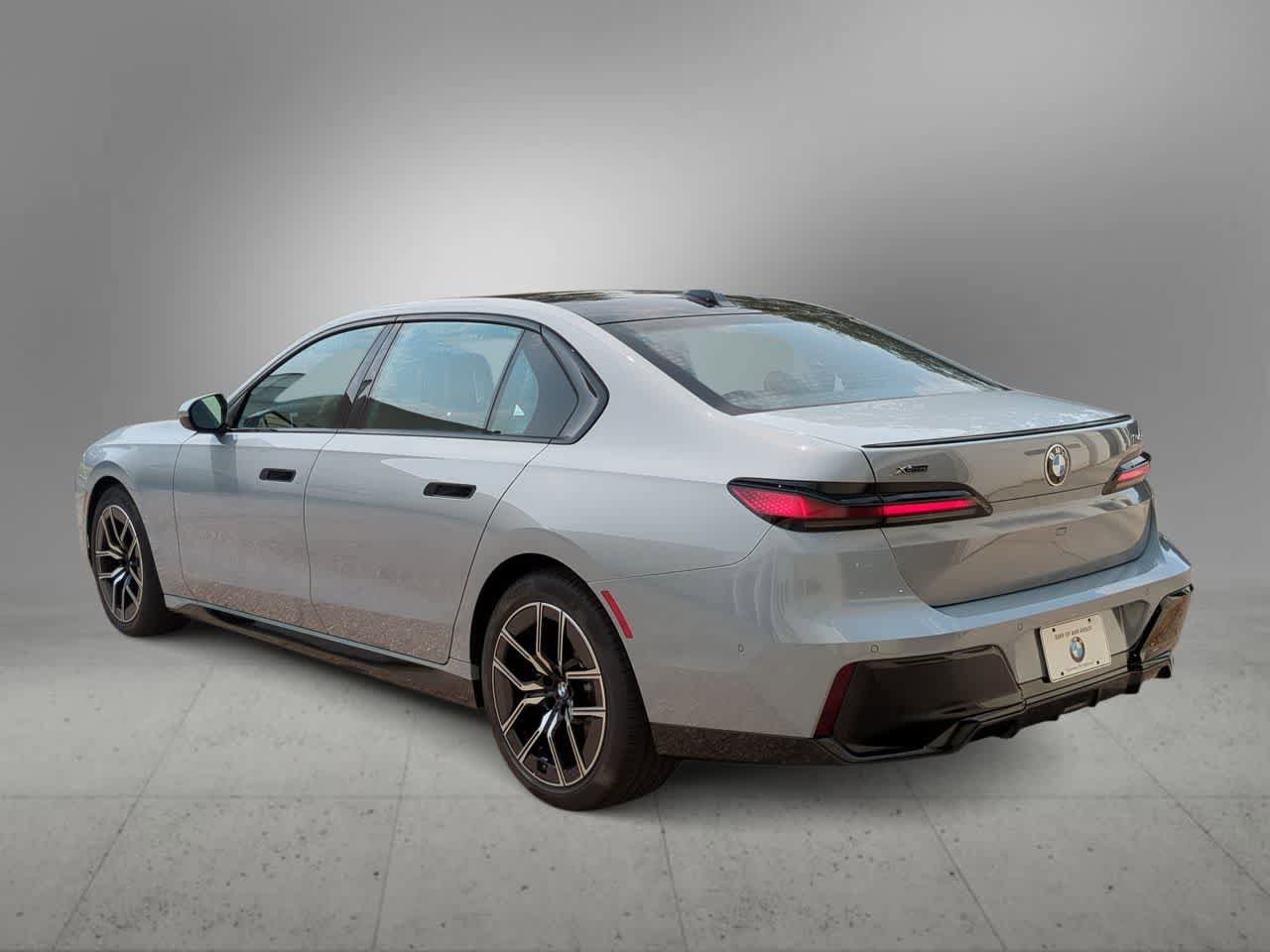 New 2025 BMW 740i xDrive AWD/4WD image 6