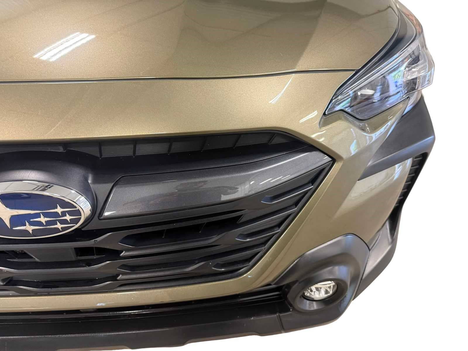 Certified 2024 Subaru Outback Premium w/ Popular Package #1A AWD/4WD image 5