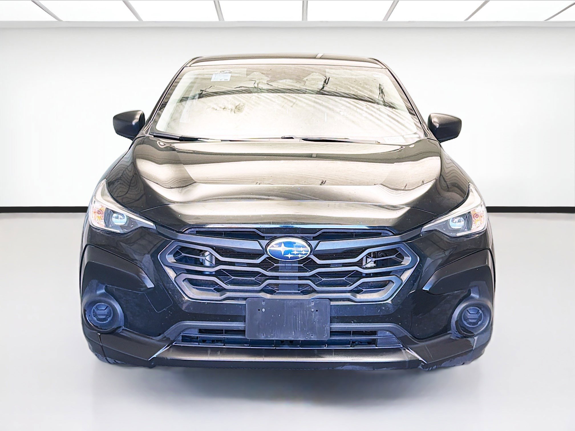 Used 2024 Subaru Crosstrek 2.0i image 2
