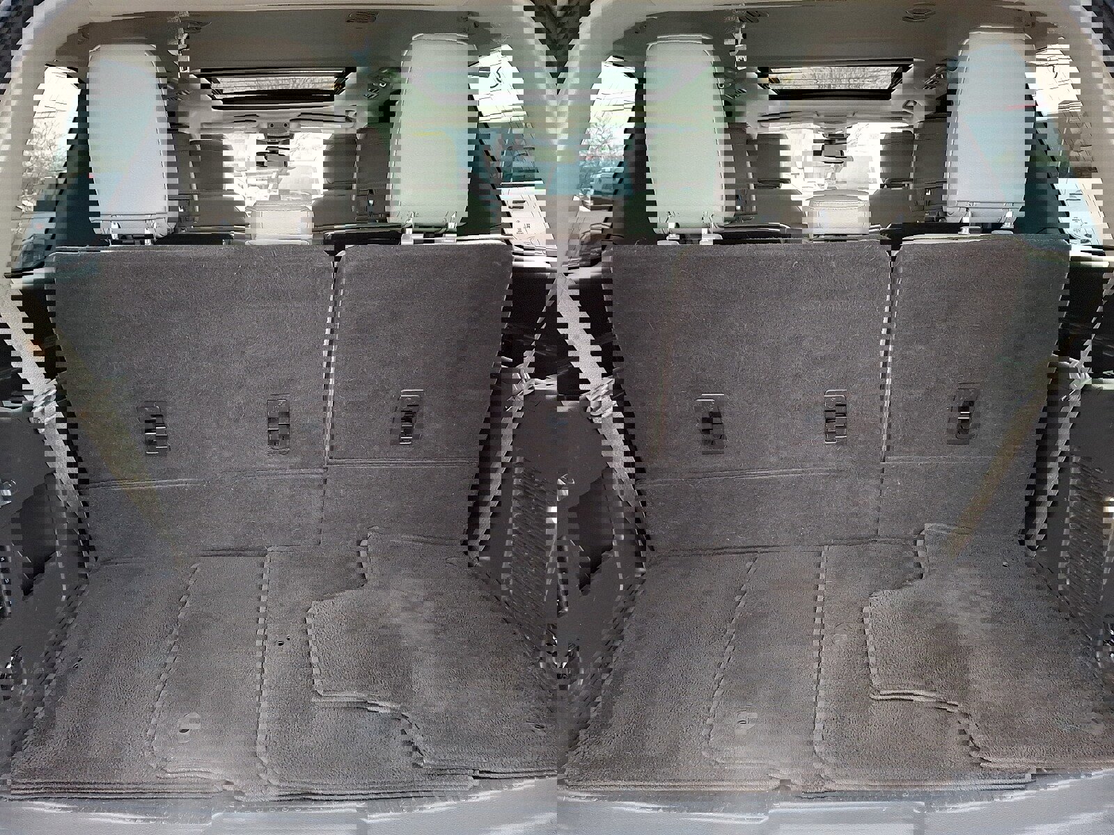 Used 2020 Ford Expedition Limited image 27