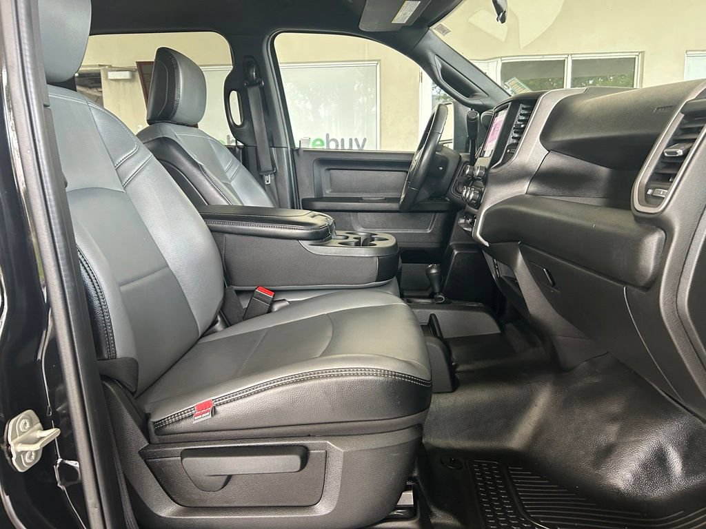 Used 2024 RAM 3500 Tradesman AWD/4WD image 24