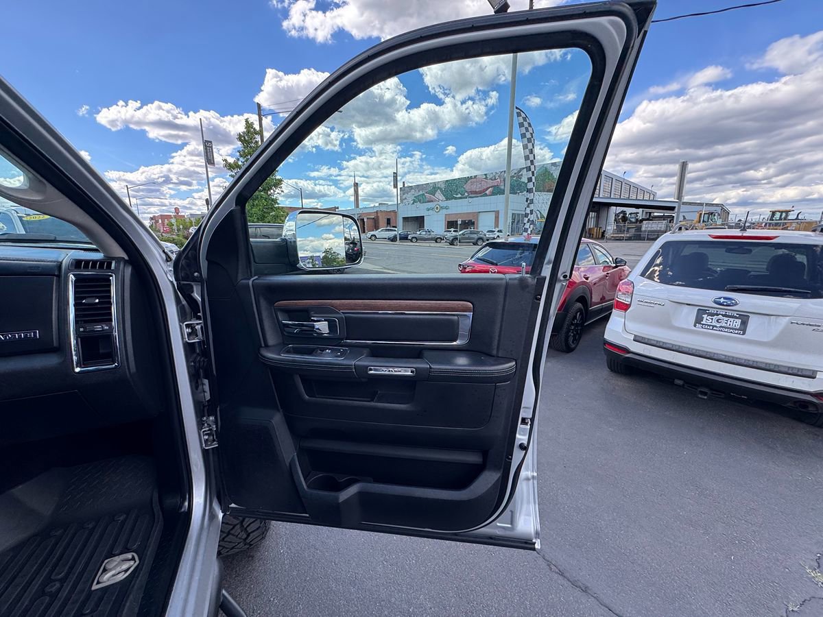 Used 2018 RAM 2500 Laramie AWD/4WD image 26