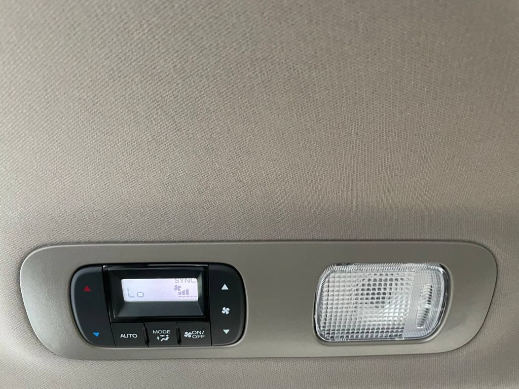 Certified 2024 Honda Odyssey EX-L image 12
