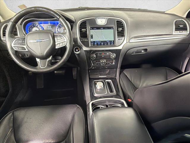 Used 2020 Chrysler 300 Limited RWD image 24