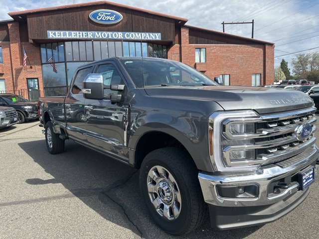 New 2026 Ford F350 Lariat w/ Lariat Premium Package