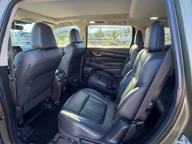 Used 2023 Subaru Ascent Touring AWD/4WD image 29