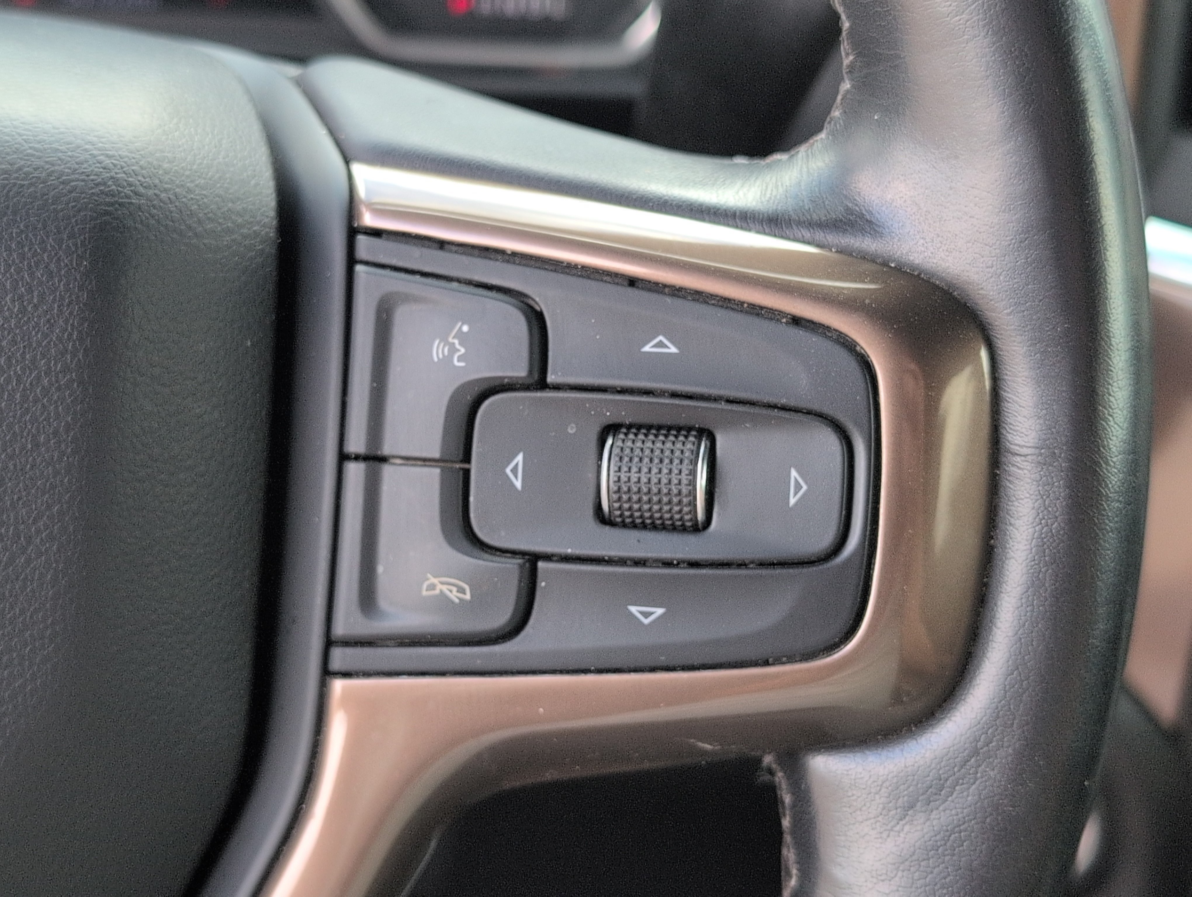Used 2021 Chevrolet Silverado 2500 High Country w/ Z71 Off-Road Package AWD/4WD image 25