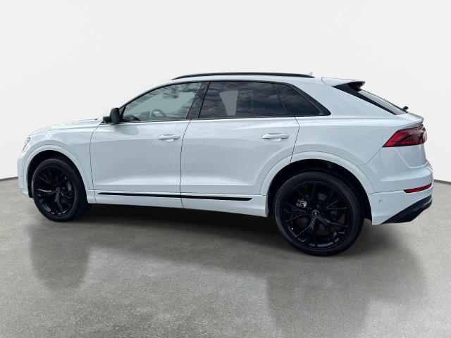 Used 2024 Audi Q8 Premium Plus w/ Premium Plus Package AWD/4WD image 3
