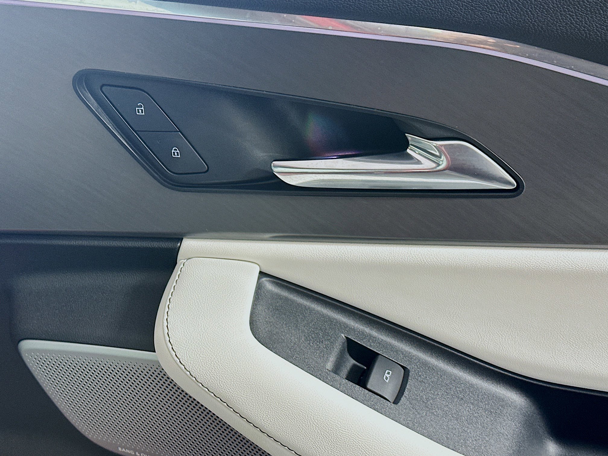 Used 2024 Acura ZDX A-Spec image 29