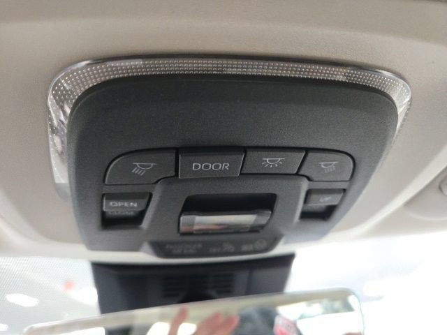 New 2026 Toyota Corolla XLE FWD image 23