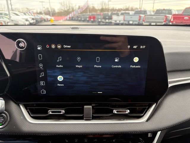 Used 2025 Chevrolet Equinox LT image 17