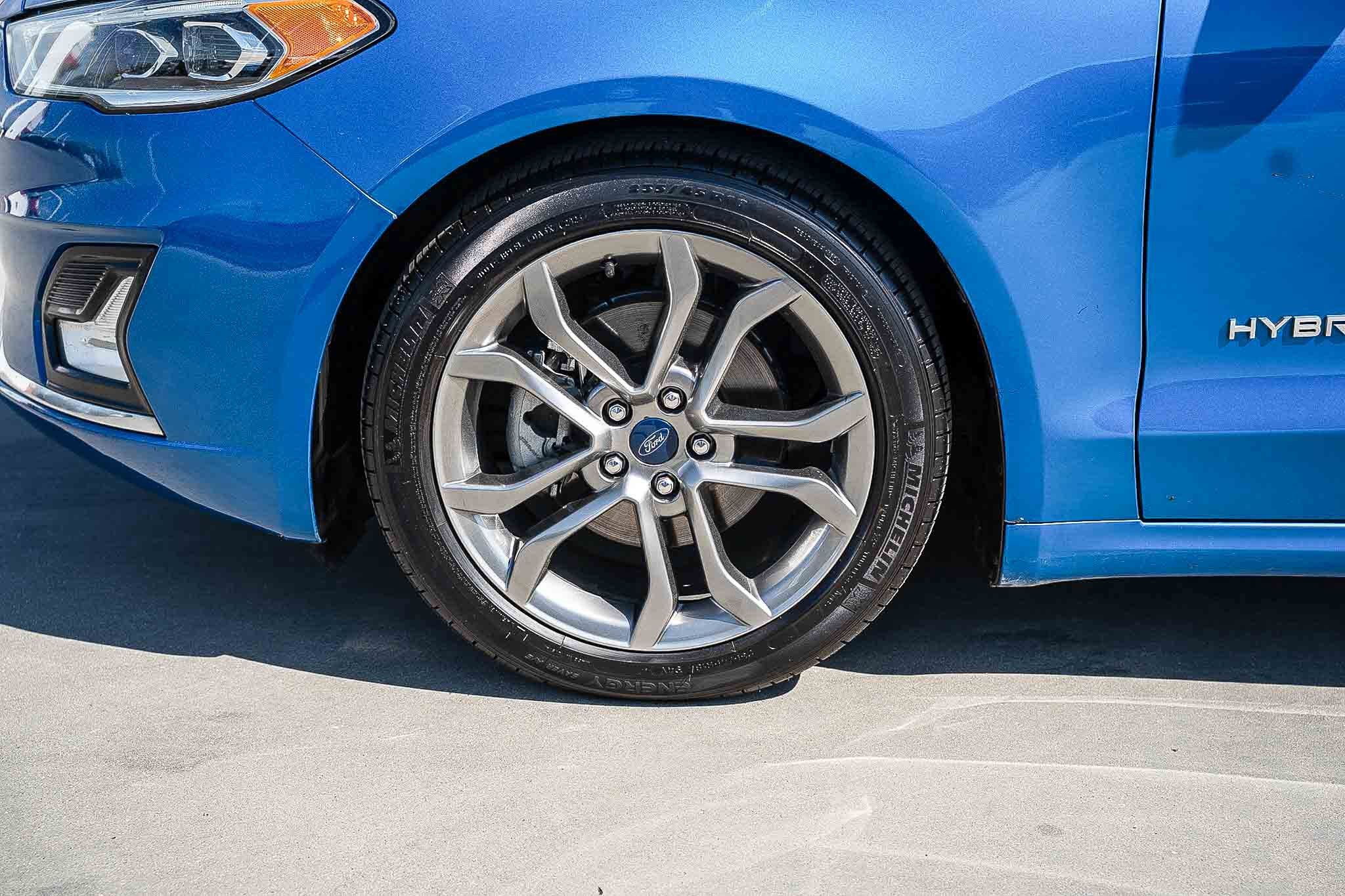 Used 2019 Ford Fusion Titanium image 7