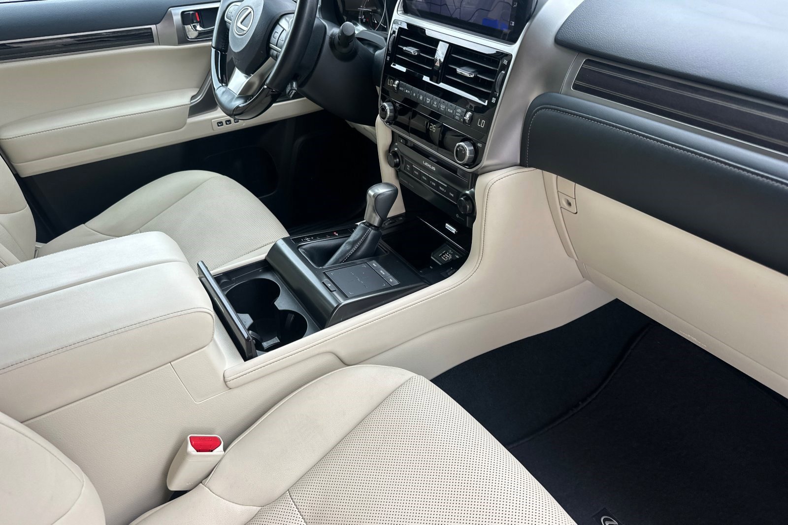 Certified 2023 Lexus GX 460 Premium w/ Premium Package AWD/4WD image 19