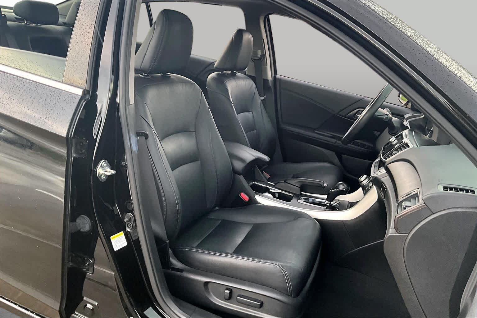 Used 2015 Honda Accord EX-L image 8