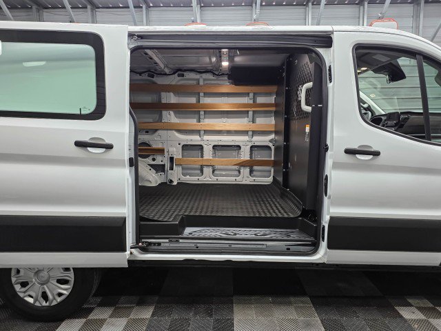 Used 2024 Ford Transit 250 Low Roof w/ Exterior Upgrade Package RWD image 11
