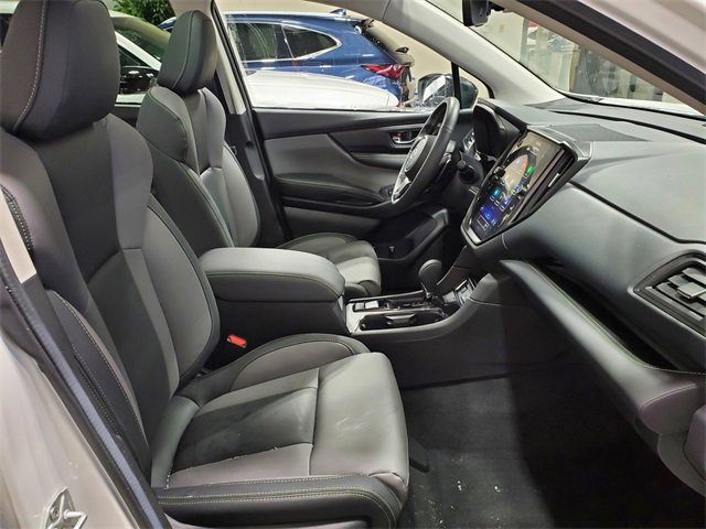 Used 2025 Subaru Ascent Onyx Edition image 13