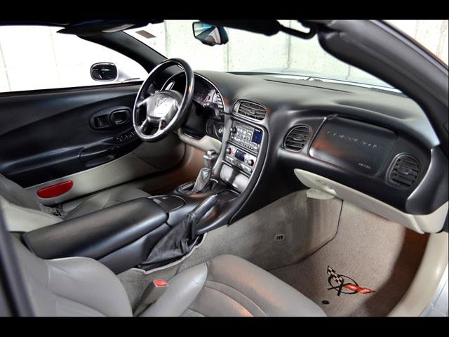 Used 1997 Chevrolet Corvette Coupe w/ Memory Pkg RWD image 21
