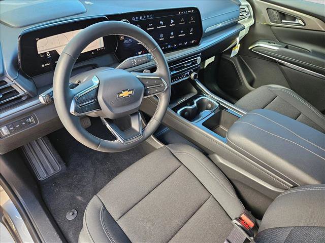 New 2026 Chevrolet Traverse LT w/ Driver Confidence Package image 3