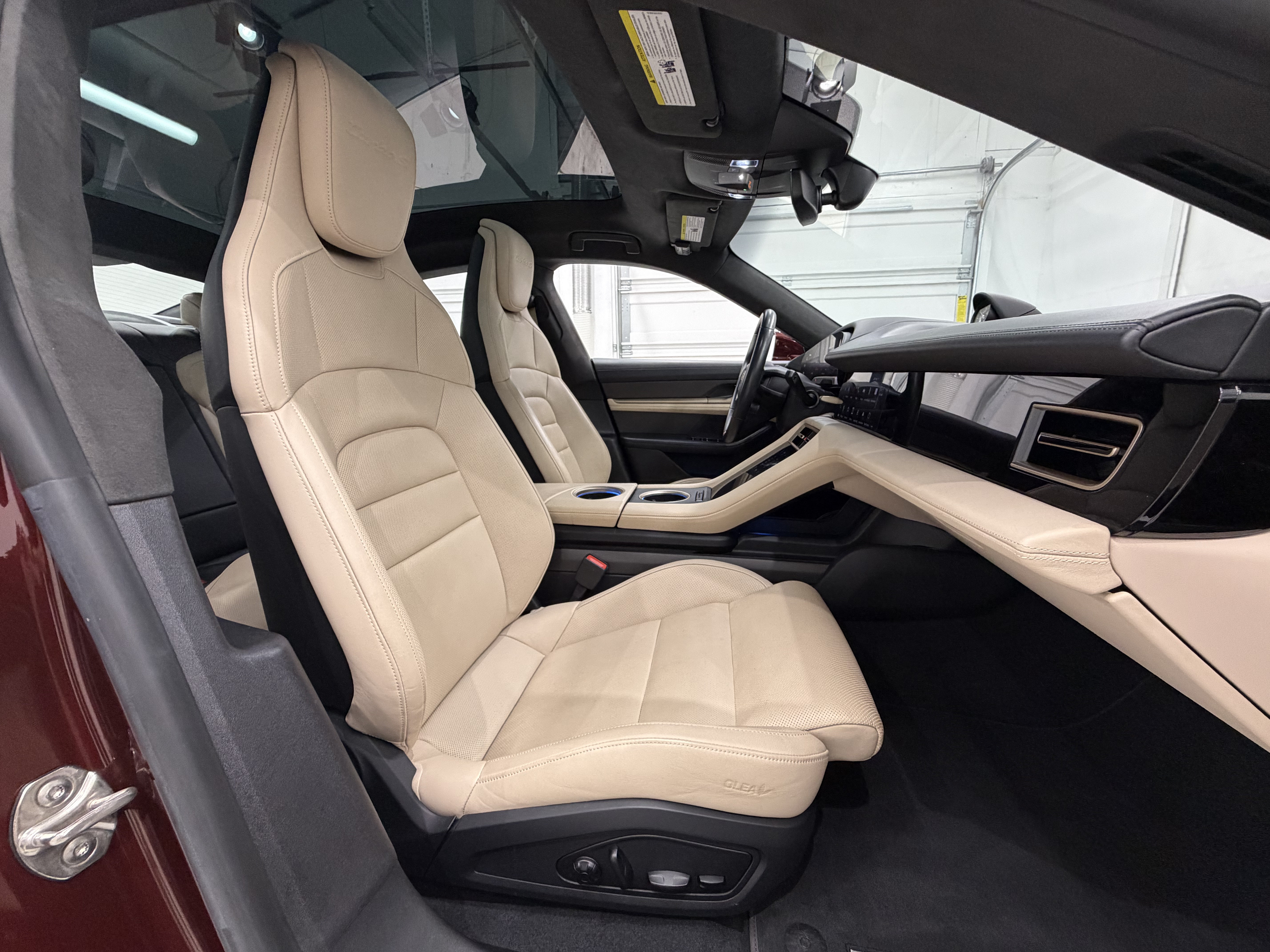 Used 2021 Porsche Taycan Turbo S AWD/4WD image 24