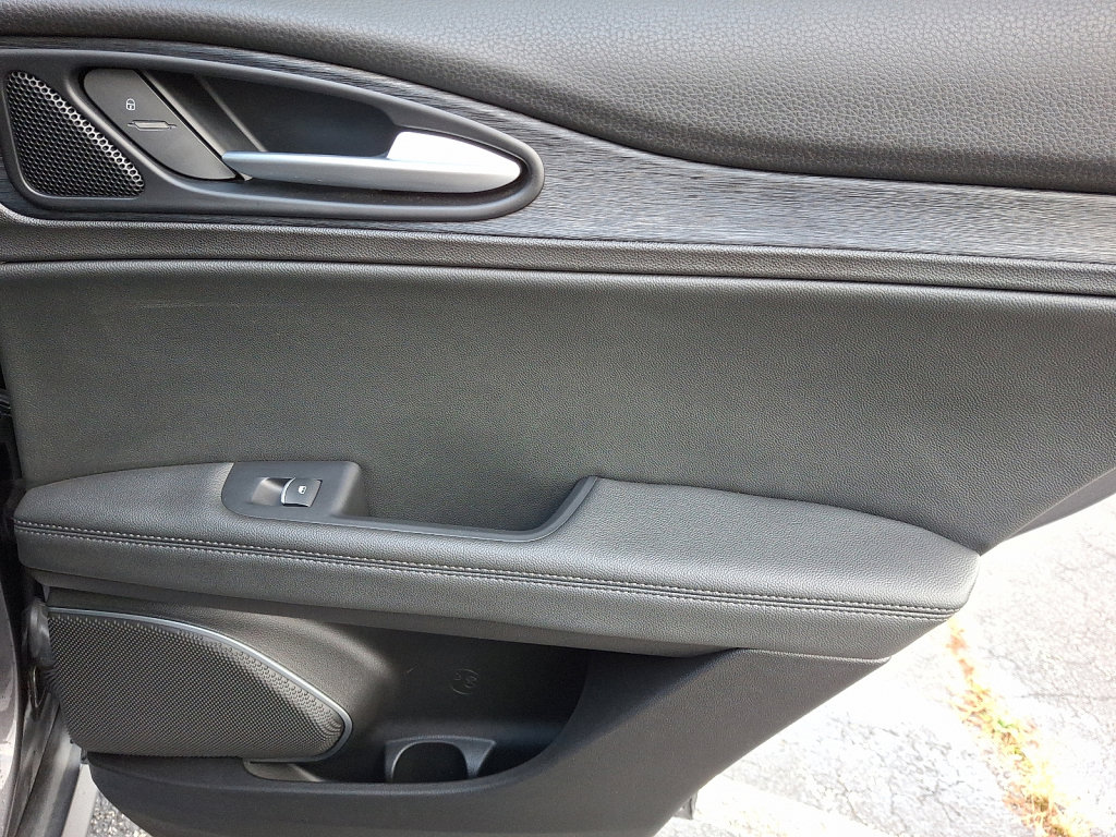 Used 2021 Alfa Romeo Stelvio Sprint w/ Sun & Sound Package image 14