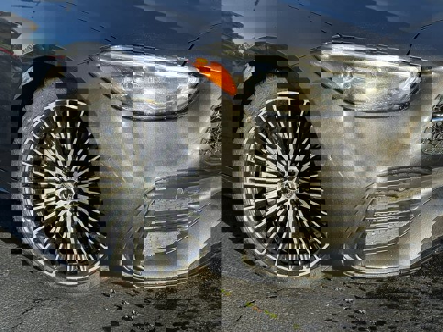 Used 2024 Mercedes-Benz C 300 4MATIC Sedan video 2