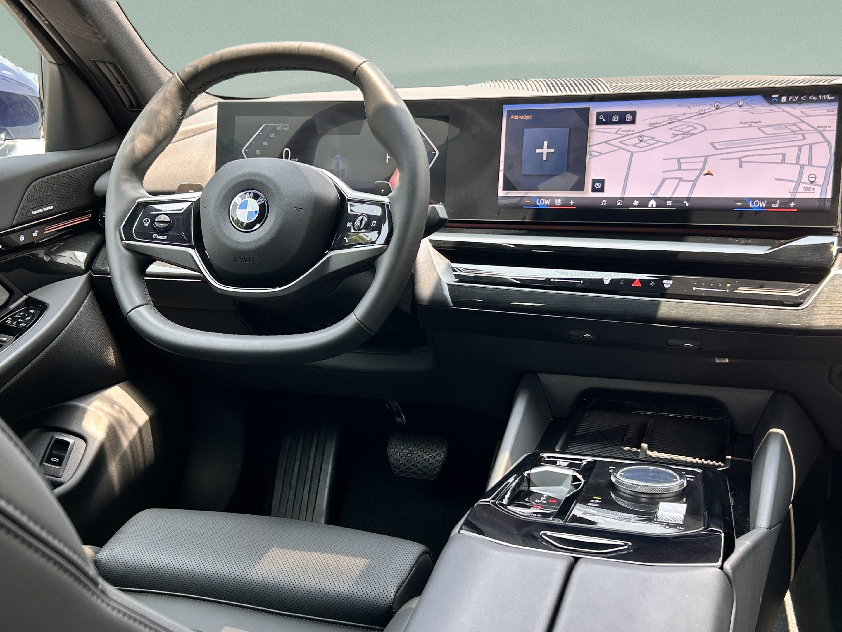 Used 2026 BMW 530i RWD image 9