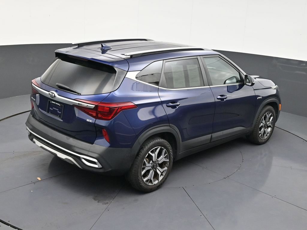 Used 2021 Kia Seltos EX image 16