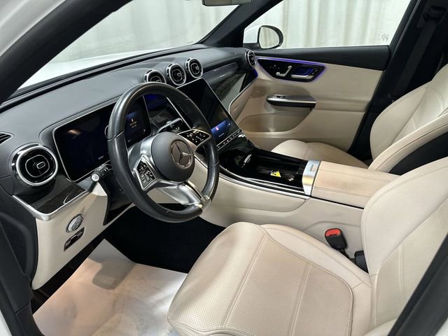 Used 2024 Mercedes-Benz GLC 300 4MATIC image 13