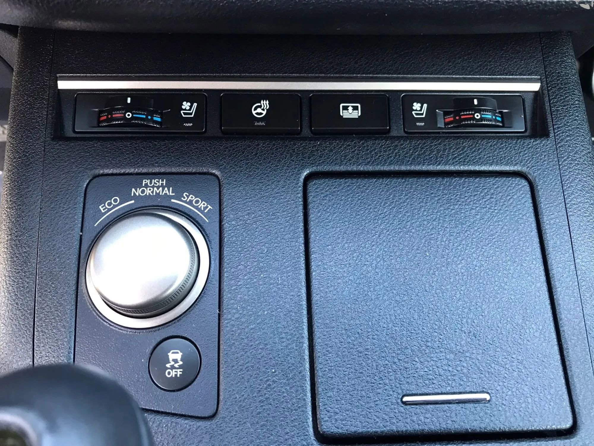 Used 2013 Lexus ES 350 w/ Luxury Pkg FWD image 28