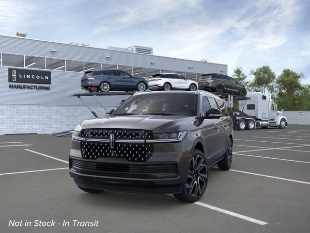 New 2026 Lincoln Navigator L Black Label AWD/4WD image 2
